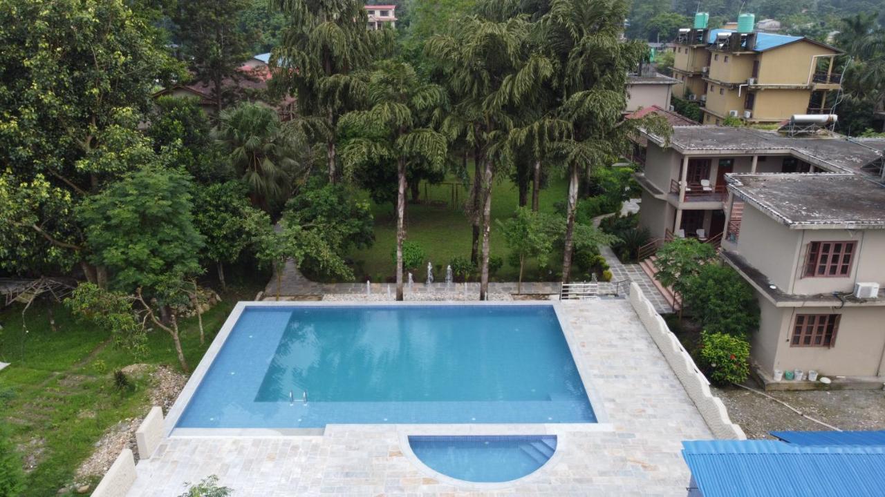 Unique Wild Resort Sauraha Dış mekan fotoğraf